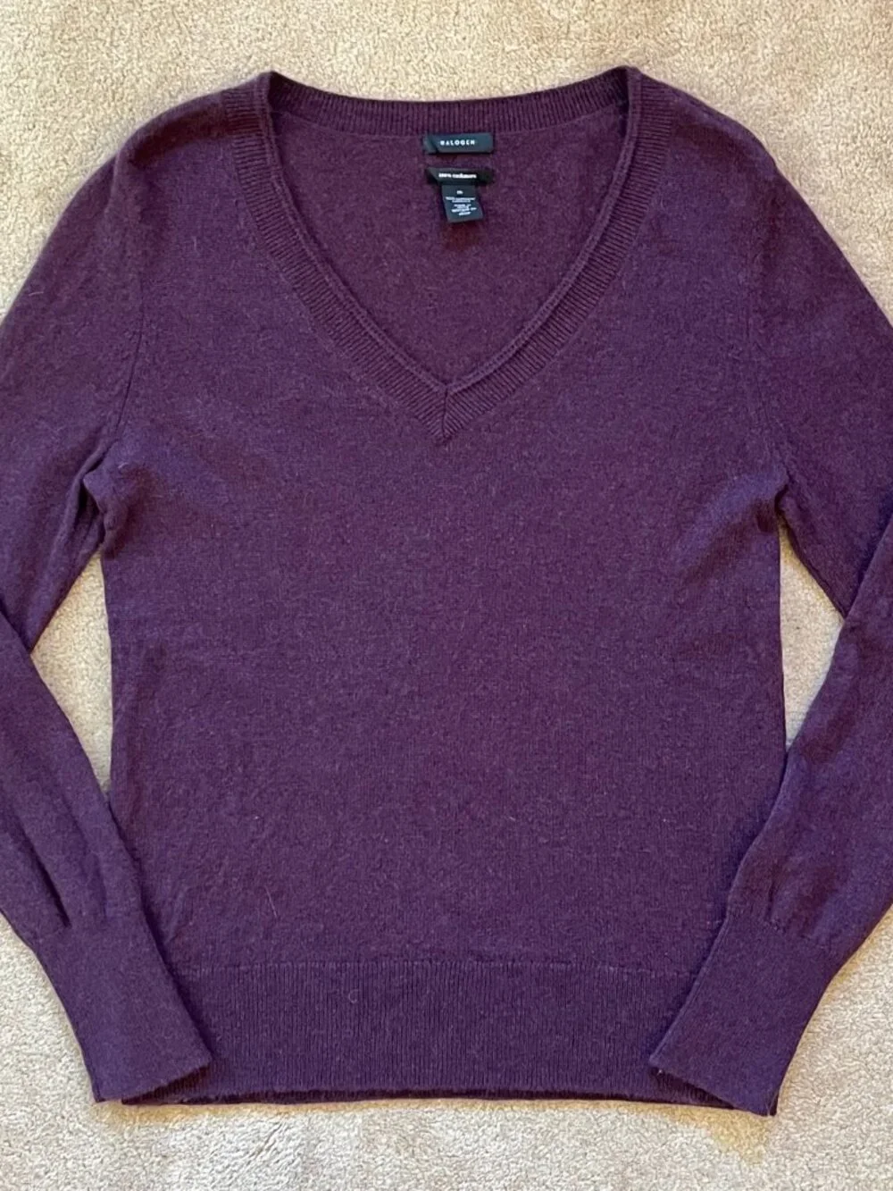 Halogen Women's Purple 100% Cashmere V-Neck Sweater Size M Preppy Quiet Luxury